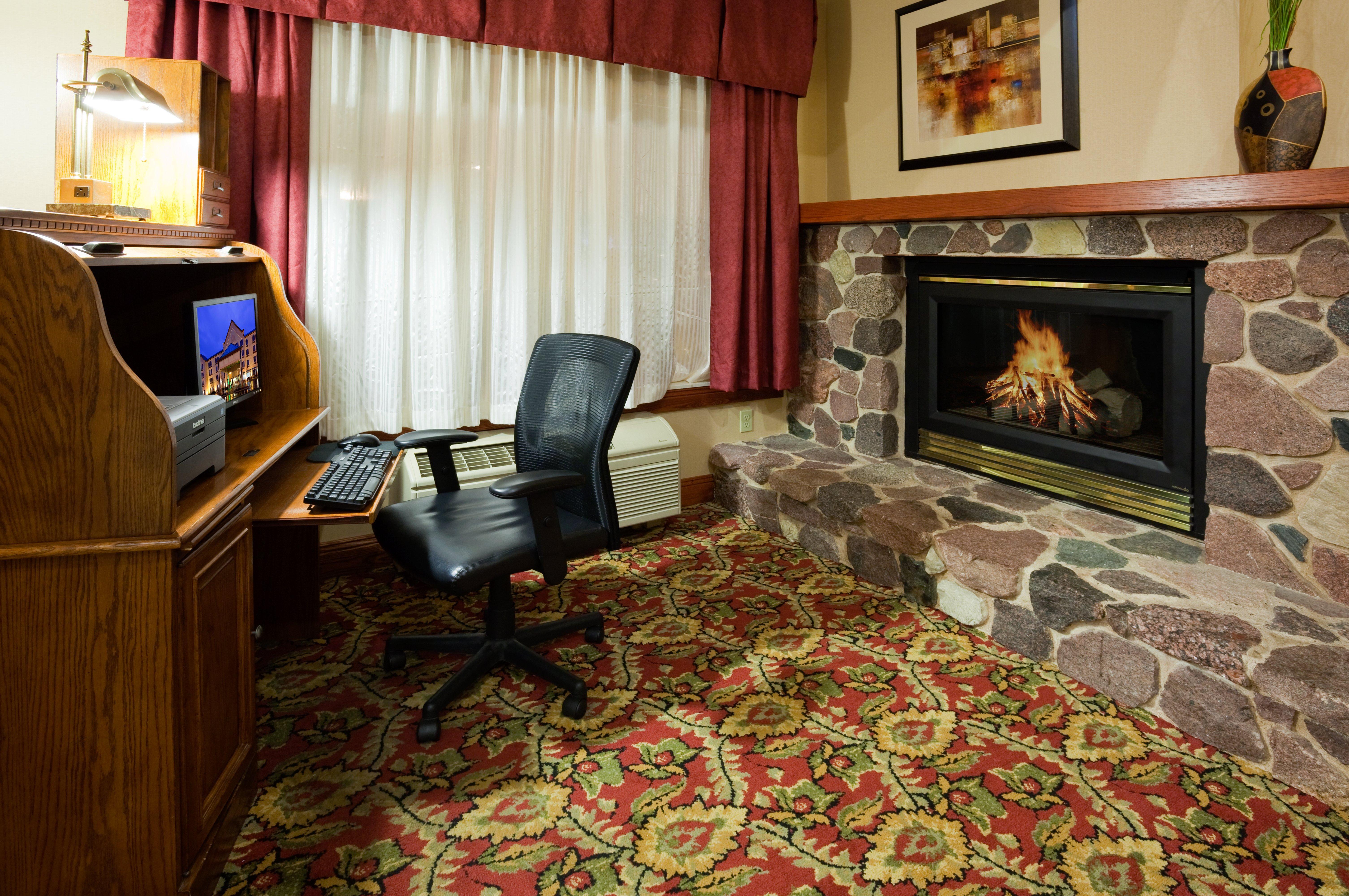 Holiday Inn Hotel&Suites Wausau-Rothschild, an IHG Hotel Exterior foto